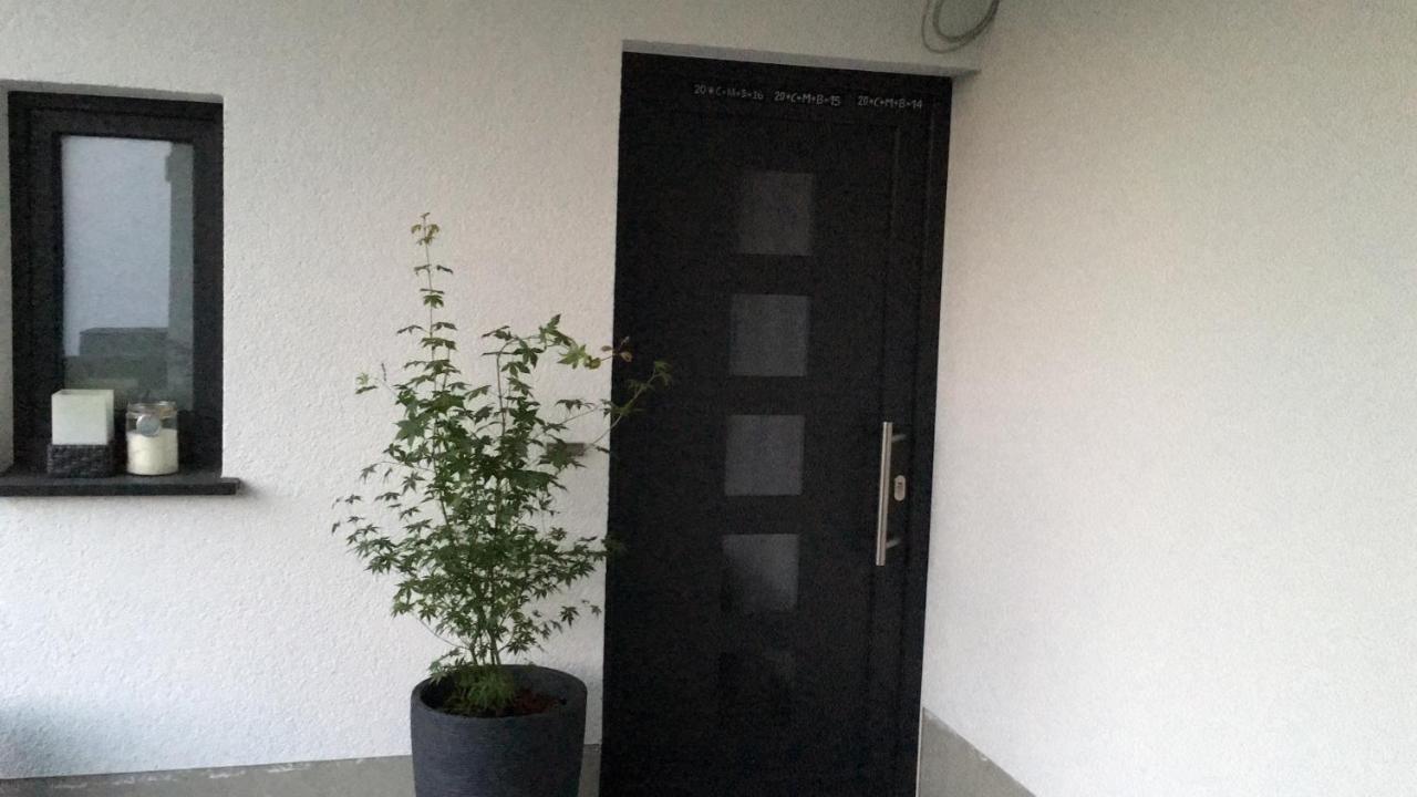 Gaestezimmer Melina Am Nuerburgring Adenau Exterior photo